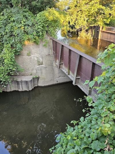 Aqueduct Trailhead - Valley View, OH
