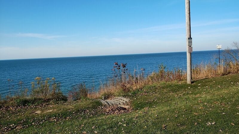 Lakefront Lodge Park - Willowick, OH
