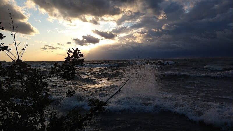 Lakefront Lodge Park - Willowick, OH
