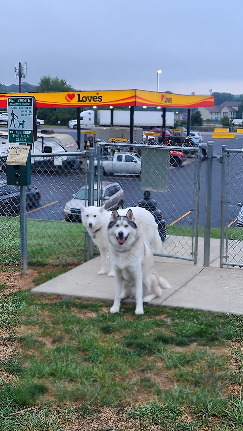 Dog Park at Love's Travel Stops - Zanesville, OH
