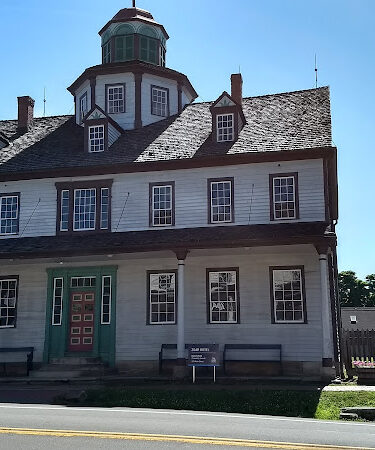 Zoar Gardens