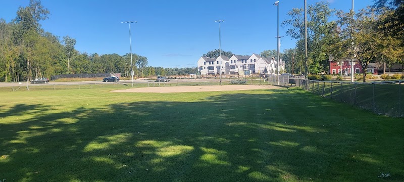 Leonard Park - Ada,