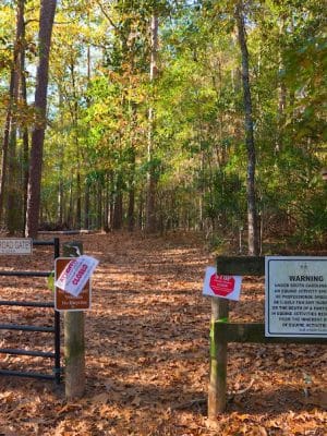 Hitchcock Woods: Clark Road Entrance
