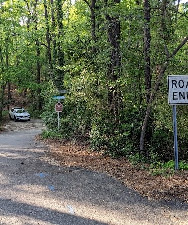 Hitchcock Woods: Clark Road Entrance