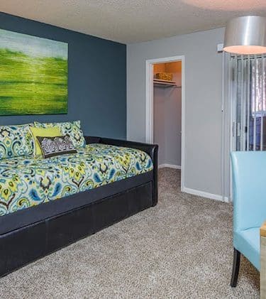 The Colony at South Park Apartments