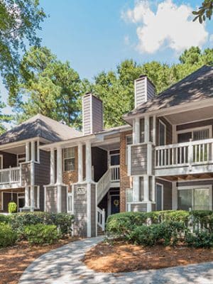 The Colony at South Park Apartments