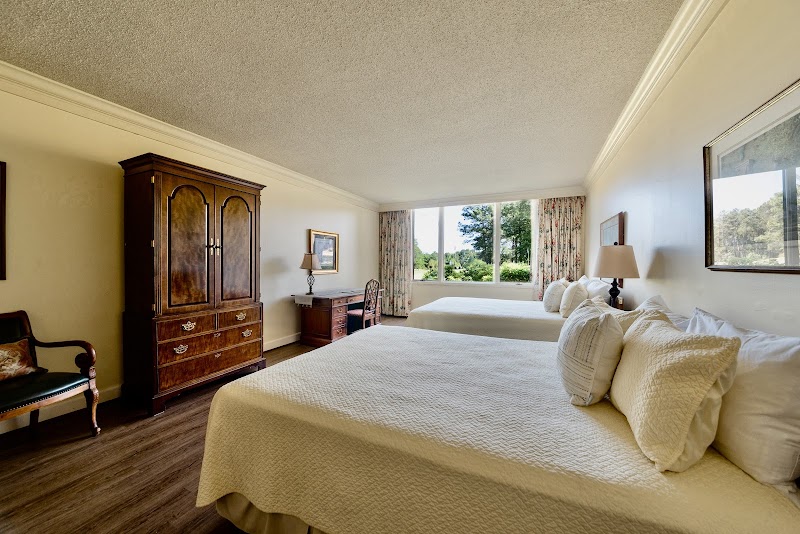 The Inn at Houndslake - Aiken, SC