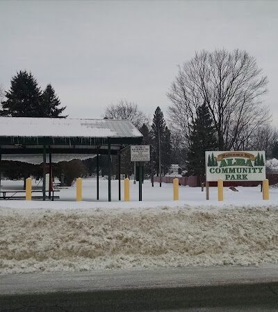 Alba Memorial Park - Alba,
