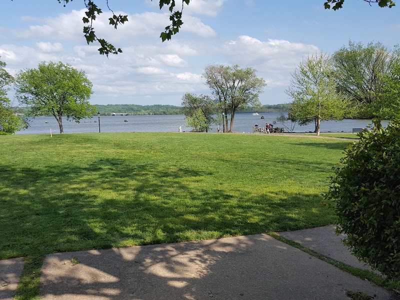 Oronoco Bay Park - Alexandria, VA