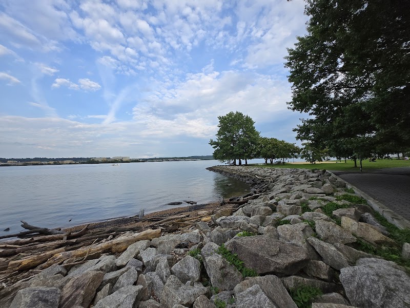 Tide Lock Park - Alexandria, VA