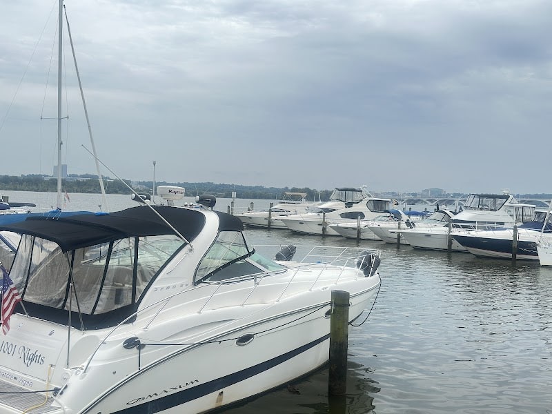 Waterfront Walk Overlook - Alexandria, VA