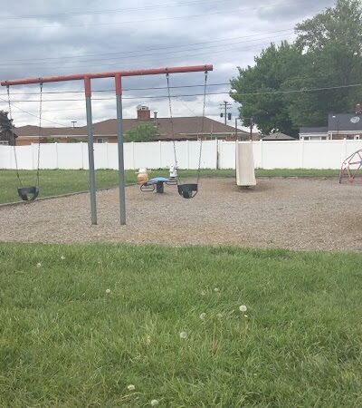 Gingham Dog Tot Park - Allen Park,