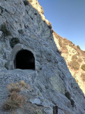 Eaton Saddle Trailhead