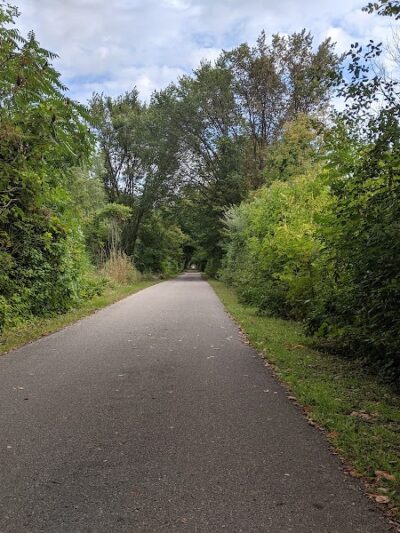 Macomb Orchard Trail - Armada,