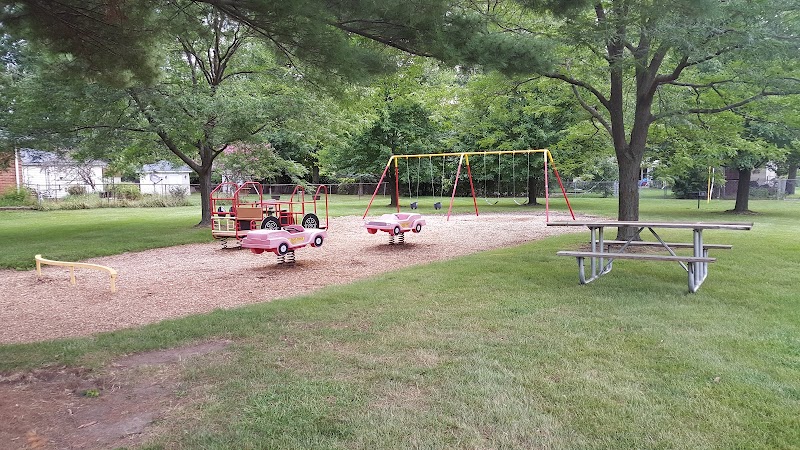 Dennis Dearing Jr. Memorial Park - Auburn Hills,