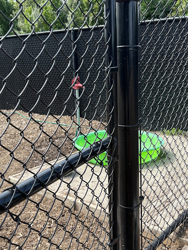 Centre Island Dog Park