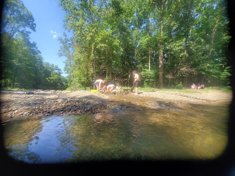 bergton-virginia-blue-hole-day-use-area-8