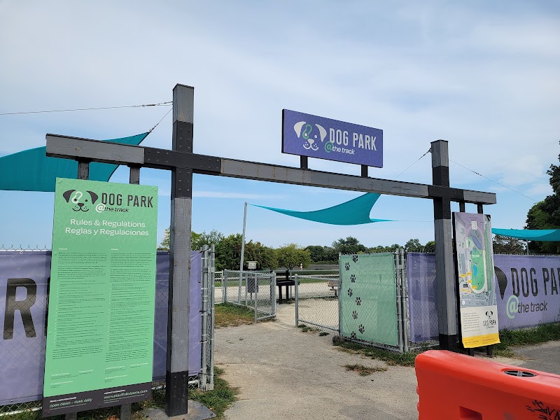 boston-massachusetts-dog-park-at-the-track-6
