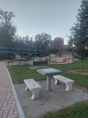 7 Bridges Park