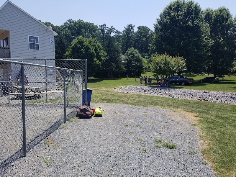bridgewater-virginia-bridgewater-park-shelter-4