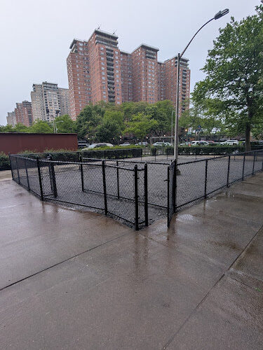 Shorecest Towers Dog Park
