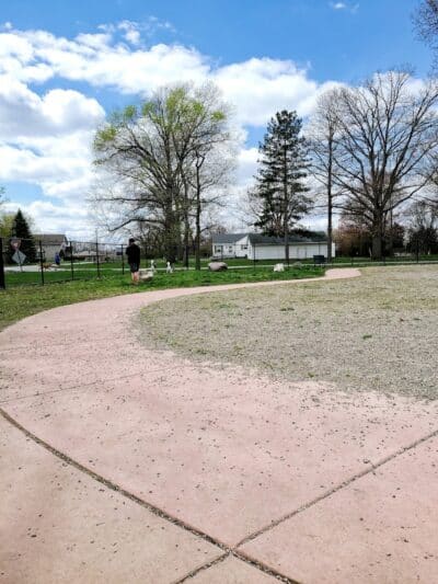Brownstown Dog Park - Brownstown Township,