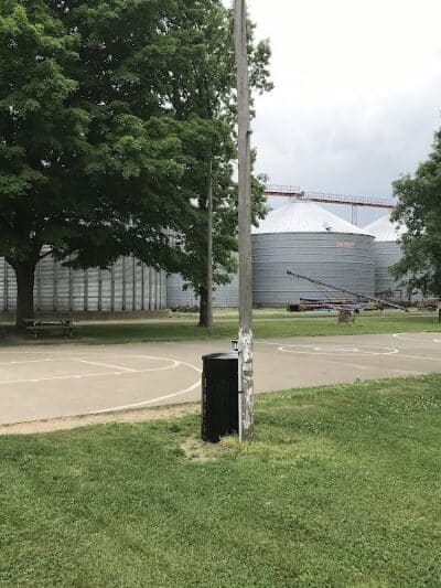 Railroad Park - Burr Oak,