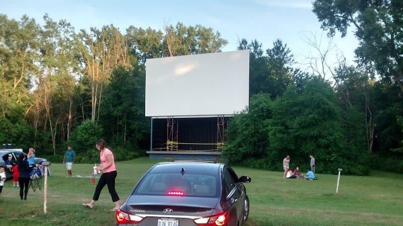 Hi-Way Drive-In - Carsonville, MI