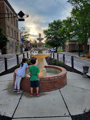 Fountain Pocket Park