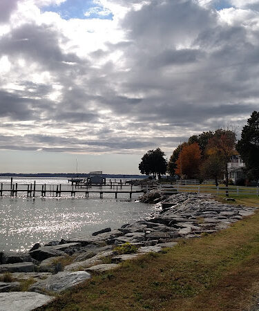Coltons Point