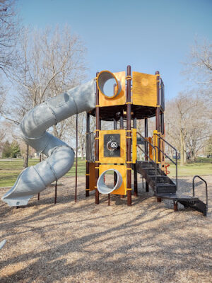 Red Woolfe Park