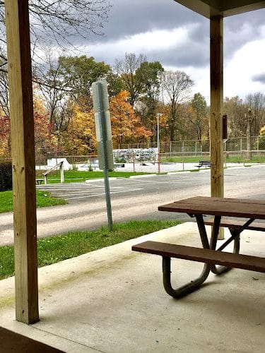 Lake Drive Park - Douglassville, PA
