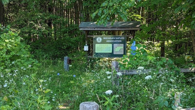 Dowagiac Woods Nature Sanctuary - Dowagiac,