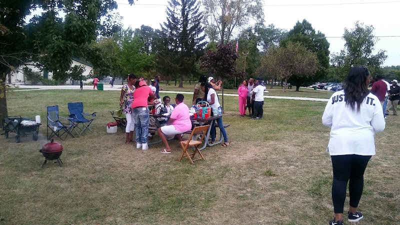 Eastpointe Spindler Park - Eastpointe,