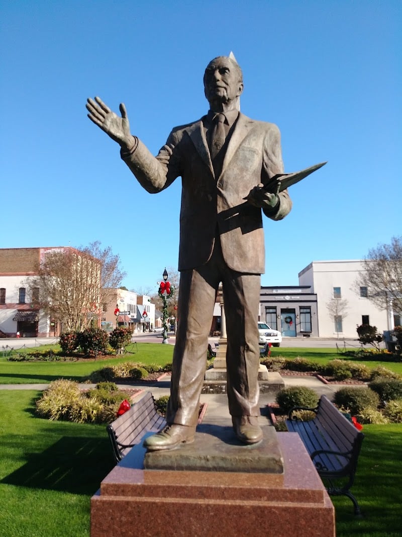 Edgefield Town Square - Edgefield, SC
