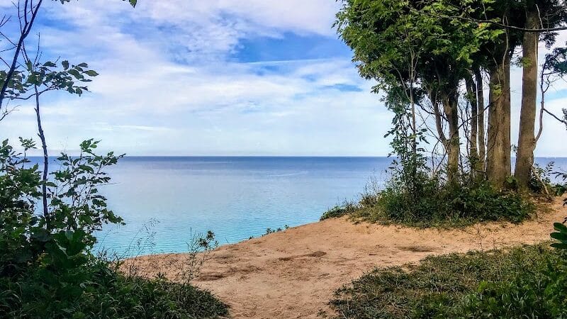 Treat Farm Trail - Empire,