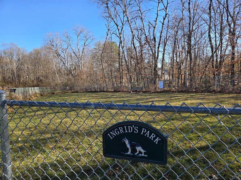 Shaker Field Dog Park - Enfield, NH