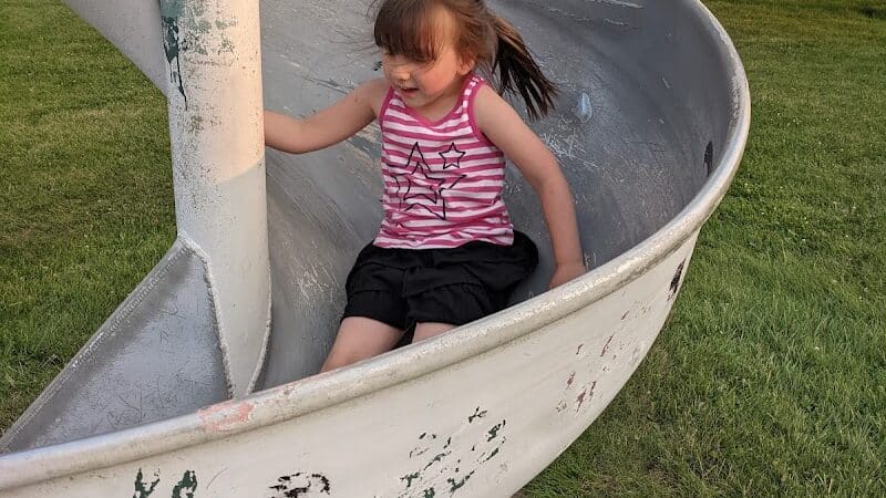 Pondside Park - Essexville,