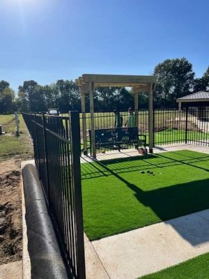 Kay C’s Barkville at Woodmere