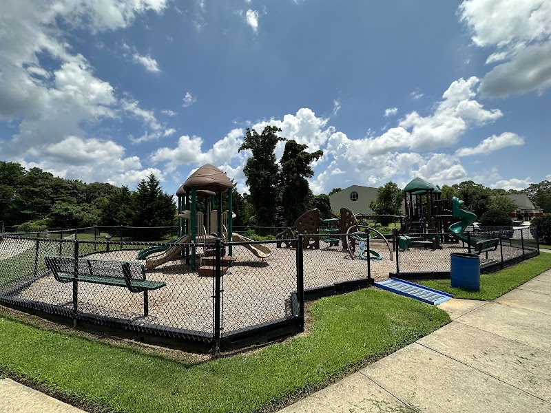 Mulberry Creek Dog Park - Flowery Branch, GA
