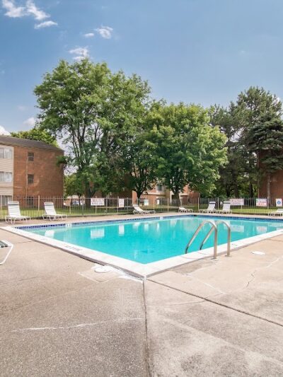 Garfield Park Apartments - Fraser,
