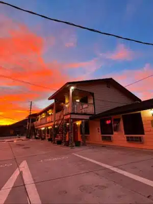 Frazier View Motel - Frazier Park, CA