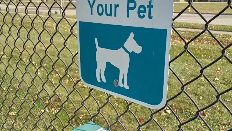 Project Dog Park - Connie Nott Canine Area - Galesburg,