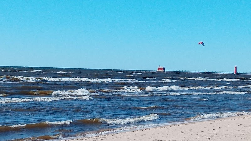Grand Haven Dog Beach - Grand Haven,
