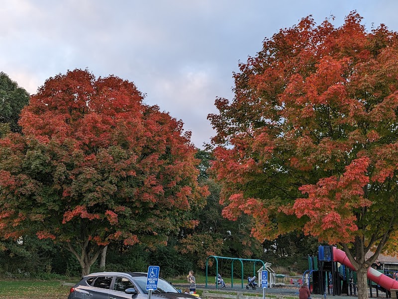 Poquonnock Plains Park - Groton, CT
