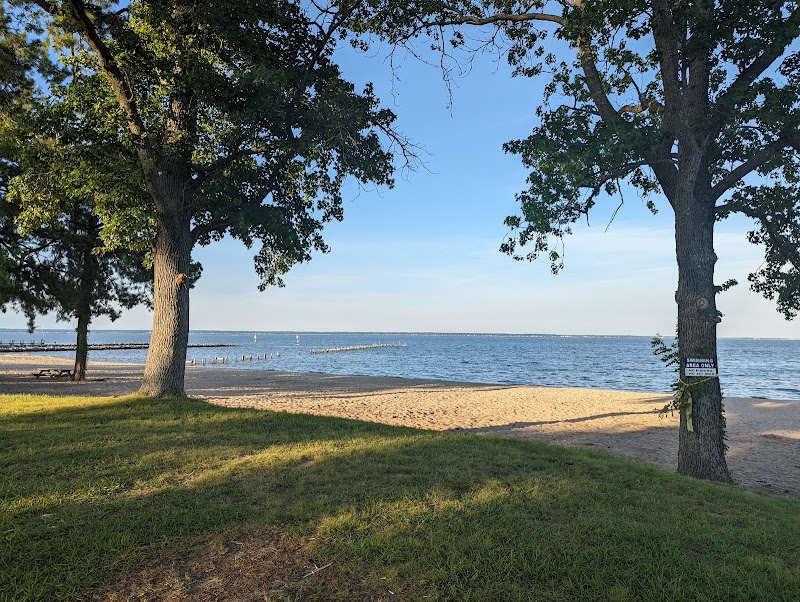 Coles Point Marina and RV Resort - Hague, VA