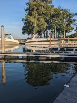 Coles Point Marina and RV Resort - Hague, VA