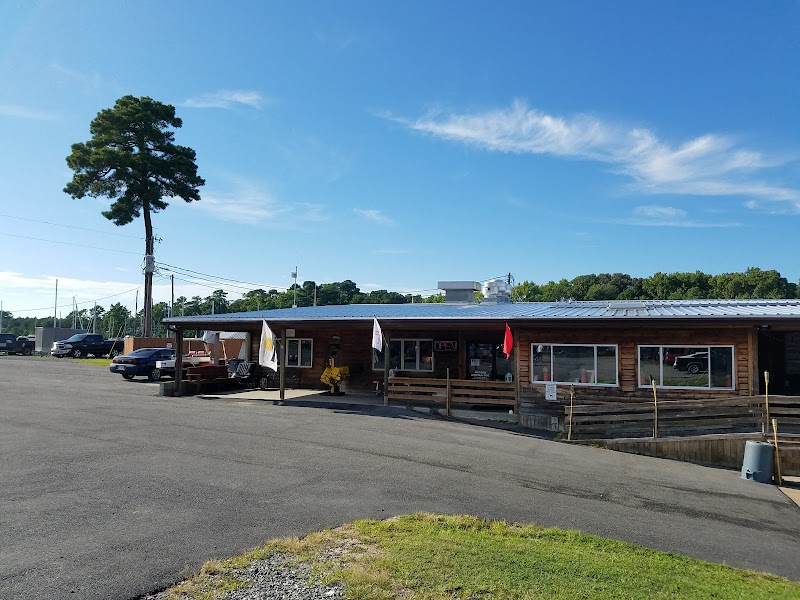 Coles Point Marina and RV Resort - Hague, VA