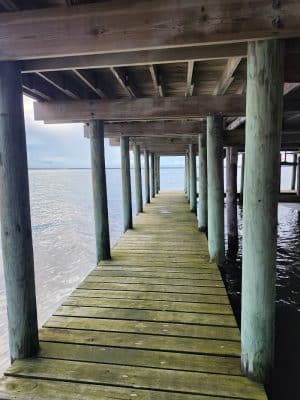 Coles Point Tavern - Hague, VA