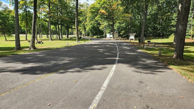 Larson Roadside Park - Iron River,